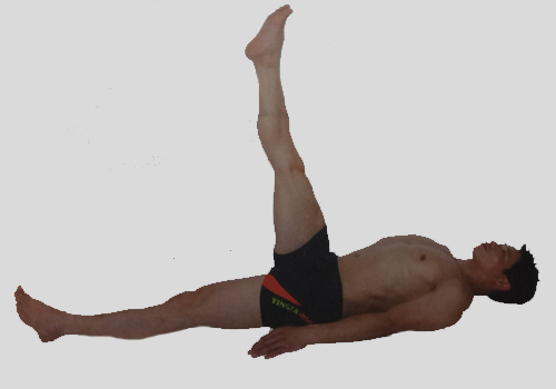 瑜伽体式-单腿抬起式