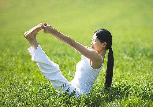 详解瑜伽如何让你的腿部位更柔软