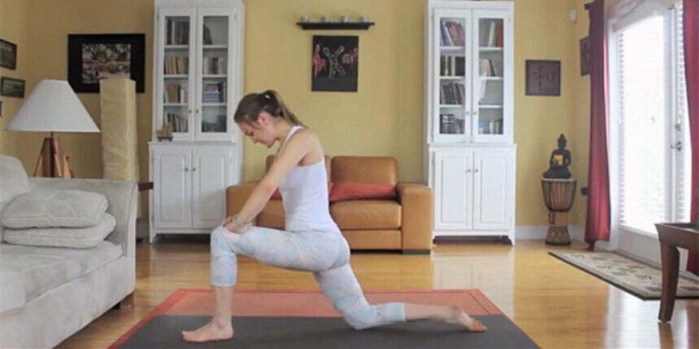 30天瑜伽挑战：侧身瑜伽锻炼