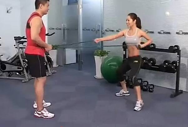 瑜伽拉力带练习视频详解