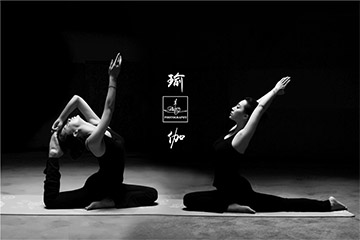 玉腿减脂妙招-踩单车式