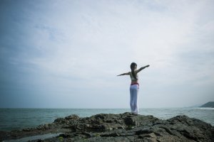 求之不得的一堂60分钟的流瑜伽课程