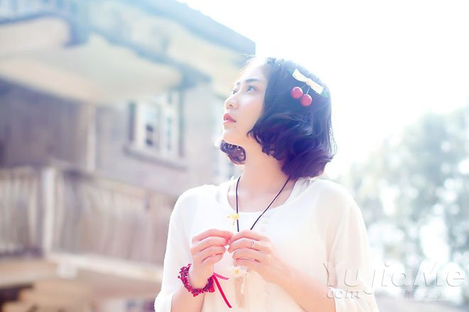 在家就能做的简易瘦身瑜伽 女性瑜伽减肥廋腰入门书籍