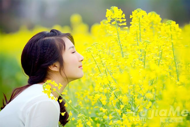 每天10分钟美容塑形瑜伽 女性必不可少的选择
