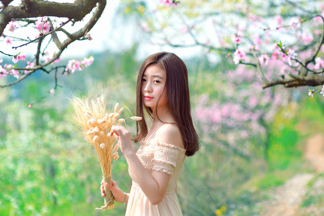 产后瑜伽恢复翘臀和矫正驼背