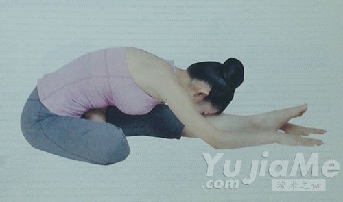 半莲花单腿背部伸展式5