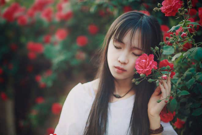 在洗手间就可以轻松练习的减肥瑜
