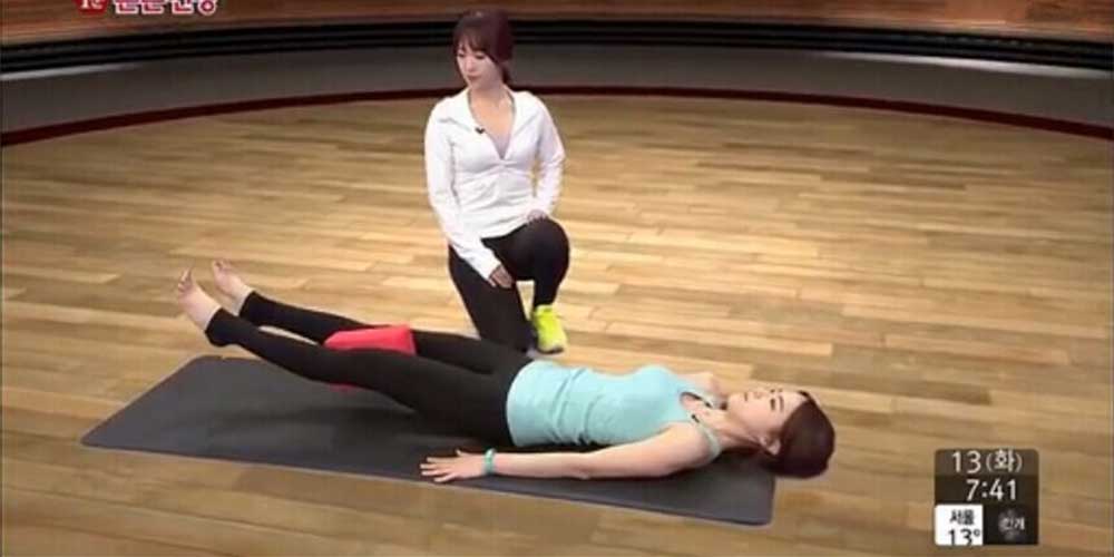 韩国美女<font color='red'>普拉</font><font color='red'>提</font>教学第五集