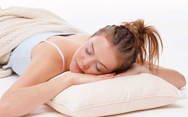 <b>瑜伽“睡眠三招式”胜过安眠药</b>