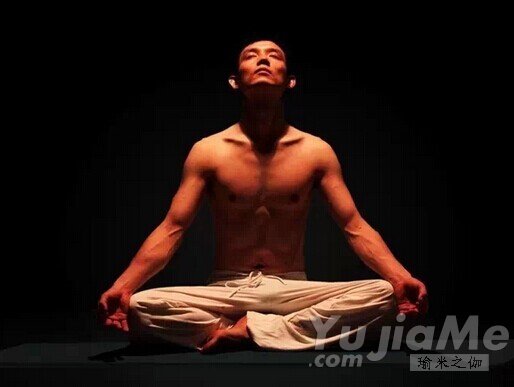 瑜伽理疗:消除颈椎、肩周酸痛感2