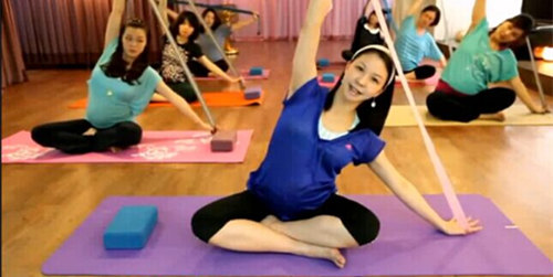 唐幼馨孕妇瑜伽之孕媽咪側面伸展操
